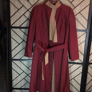GENTLY USED ANTINER AGNER REVERSIBLE M/L TRENCH COAT TAN & MAROON